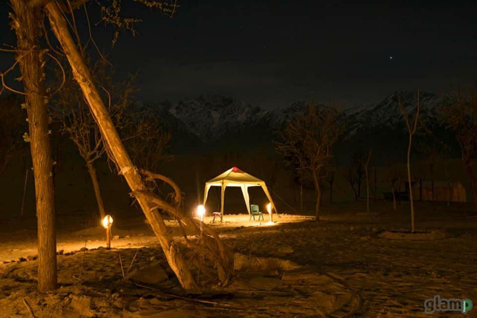 Отель Glamp Pakistan Katpana Скарду Экстерьер фото